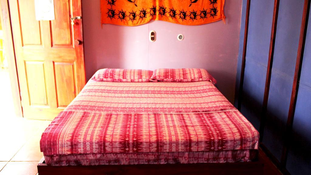 Hakuna Matata Hostel Cahuita Δωμάτιο φωτογραφία