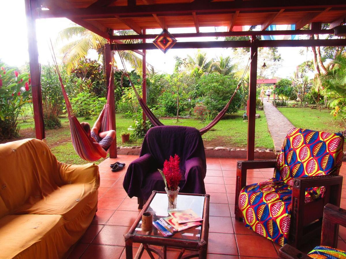 Hakuna Matata Hostel Cahuita Εξωτερικό φωτογραφία